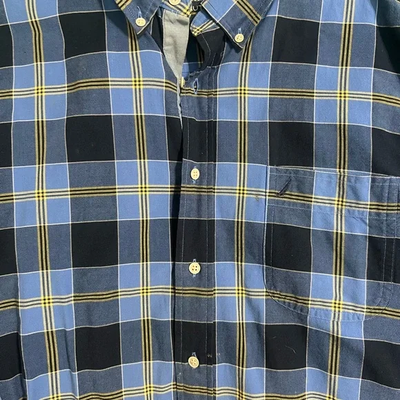 Nautica Men's Navy and Light Blue Plaid Shirt size XL - Picture 5 of 5